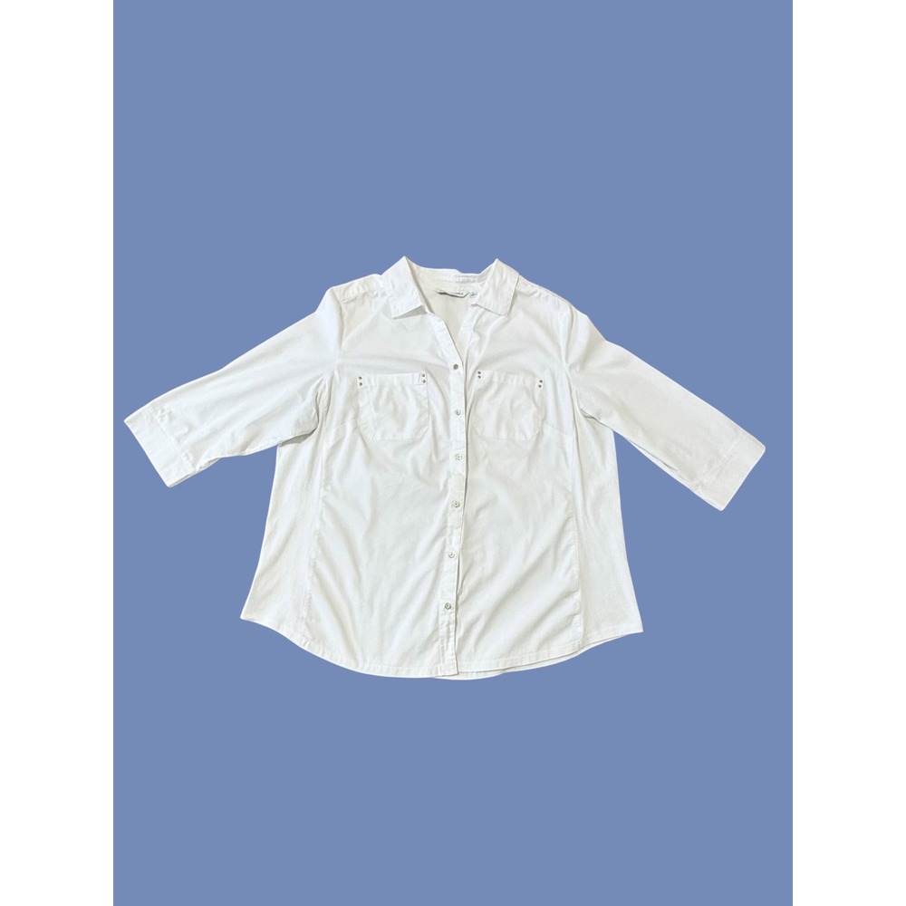 Emily‎ Daniels Womens Sz-1X White  Button Down Shirt Studded Pockets Side Panels